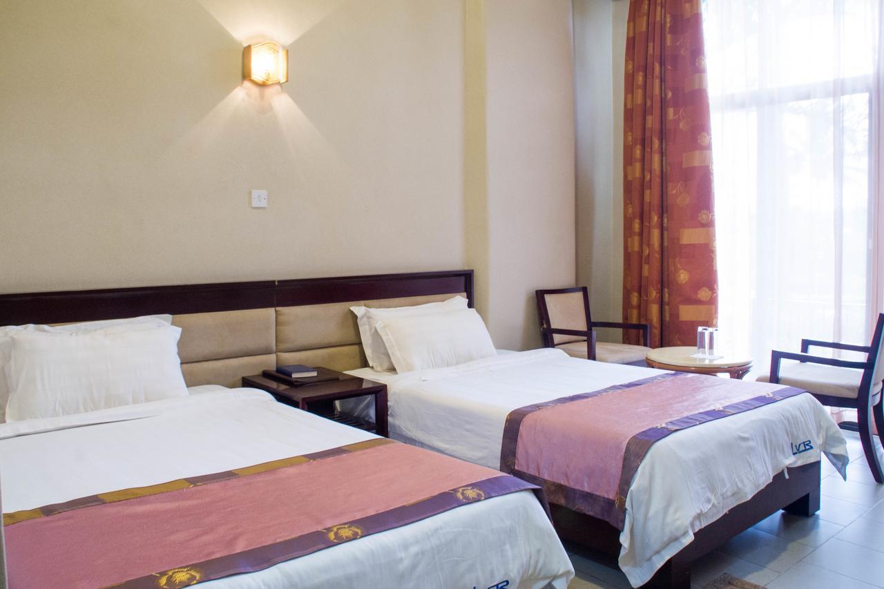 Mbarara Lake View Resort Hotel מראה חיצוני תמונה