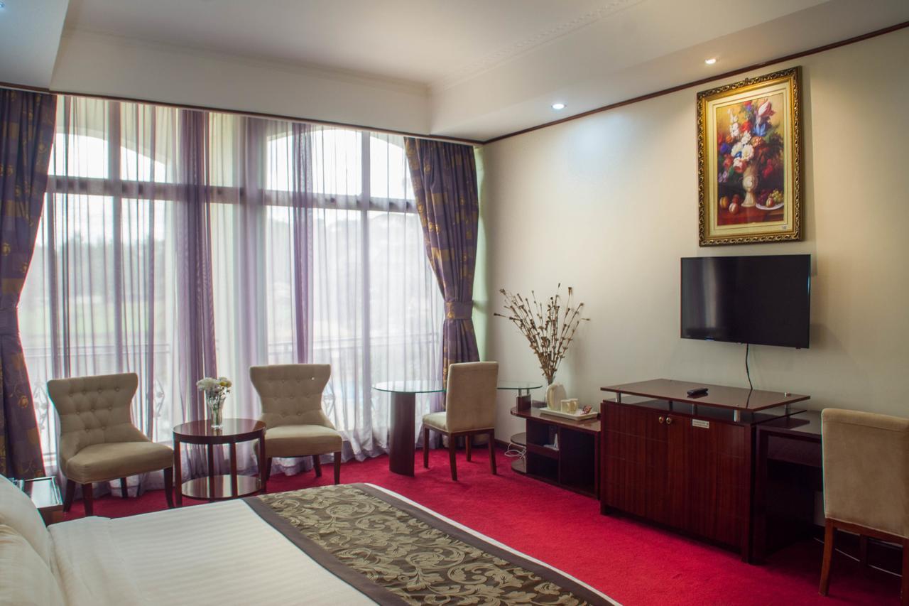 Mbarara Lake View Resort Hotel מראה חיצוני תמונה