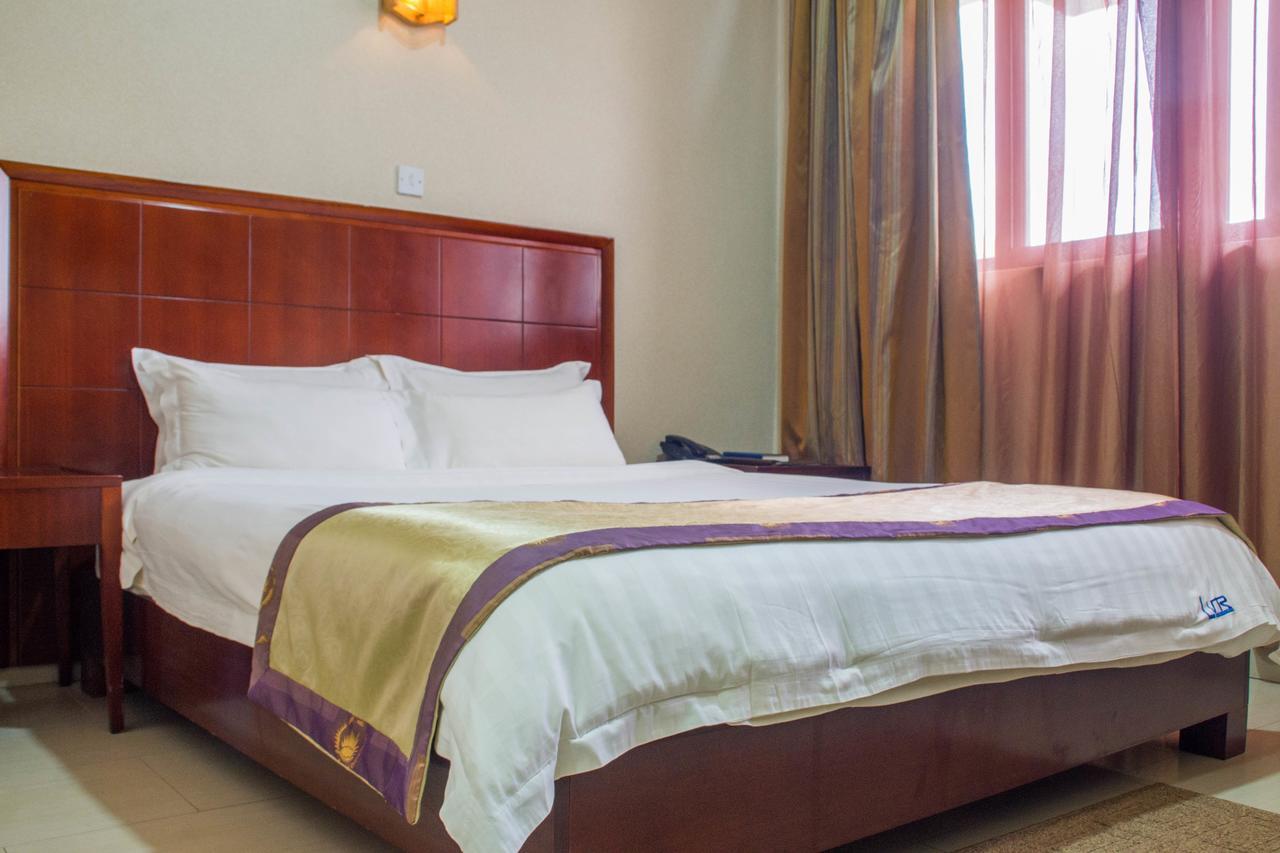 Mbarara Lake View Resort Hotel מראה חיצוני תמונה